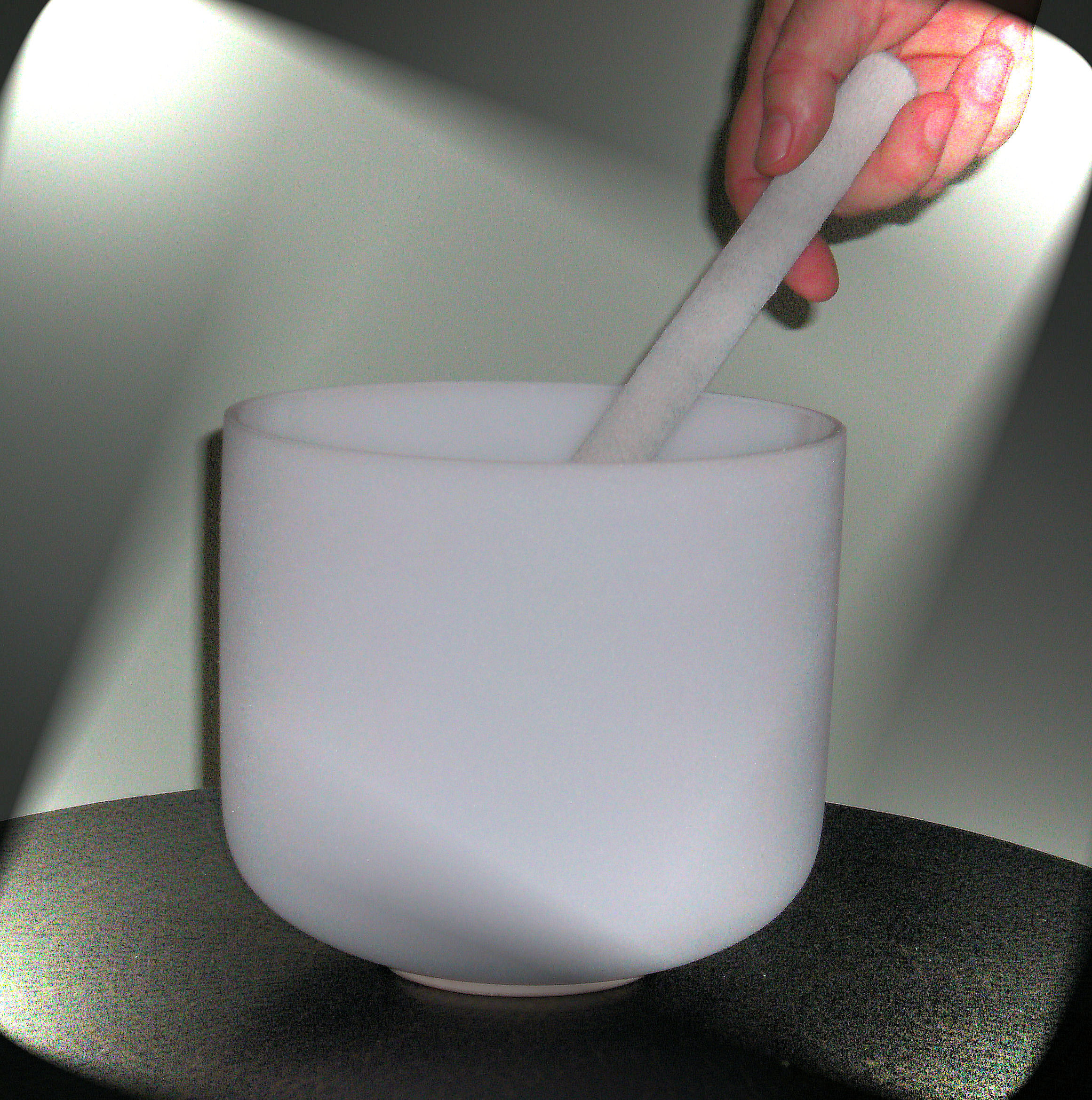 8" QUARTZ CRYSTAL SINGING BOWL-FROSTED-Throat Chakra-NOTE'G'